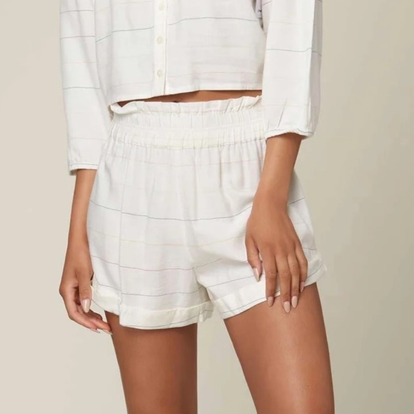 NWT O’Neill Alden Pull On Striped Shorts White/Multi - Picture 2 of 8